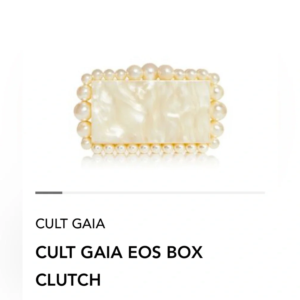 Cult Gaia EOS Box Clutch. Ivory.